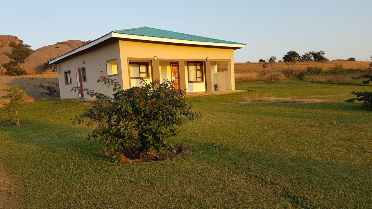 Mdzimba Mountain Lodge 埃祖尔韦尼 外观 照片