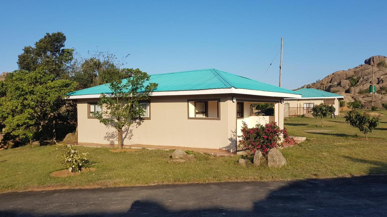 Mdzimba Mountain Lodge 埃祖尔韦尼 外观 照片